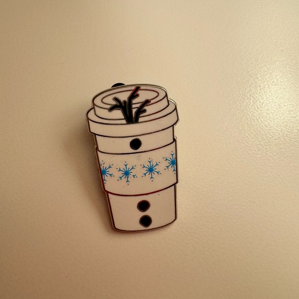 Disney Pins - Frozen Olaf Character Coffee Cups Mystery Pin Series 2021